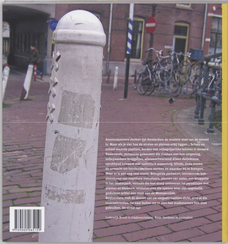 Achterkant van De straat op!