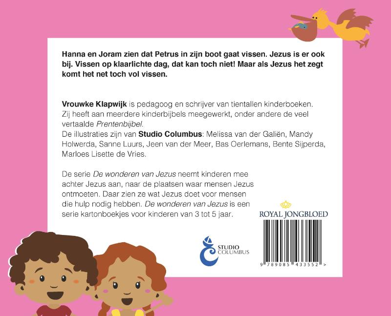 Achterkant van Een boot vol vis