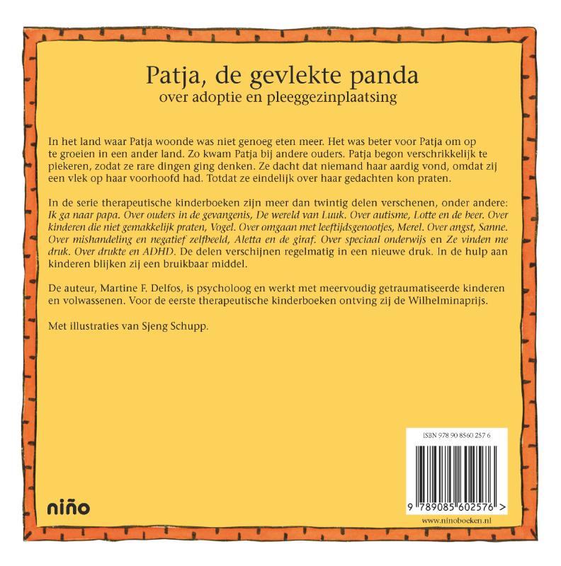 Achterkant van Patja, de gevlekte panda