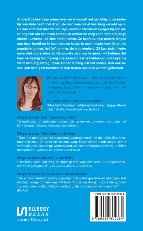 Achterkant van Fulltime tante