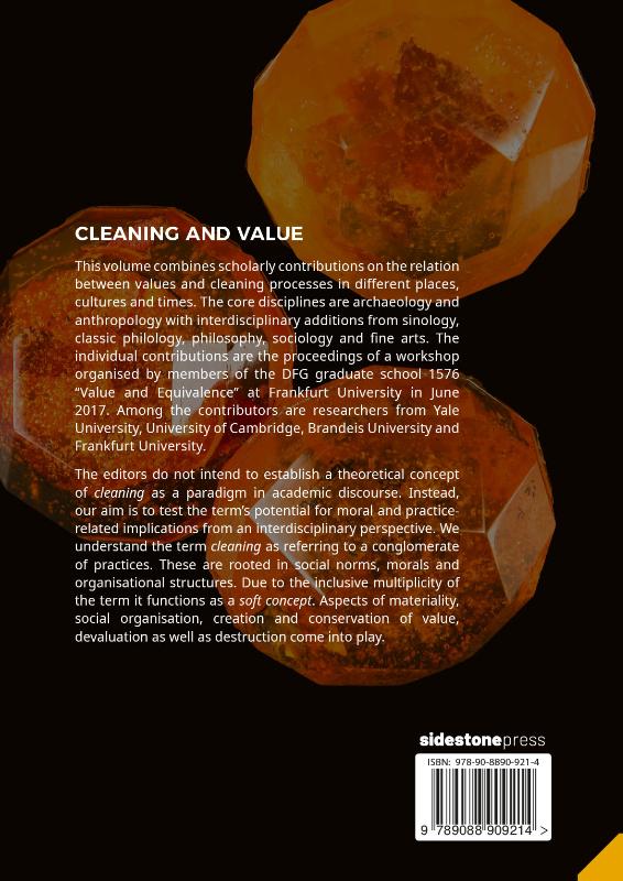 Achterkant van Cleaning and Value