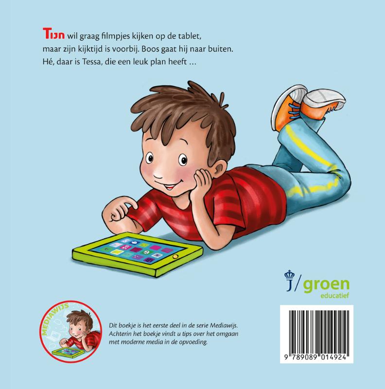 Achterkant van Tijn blust het vuur