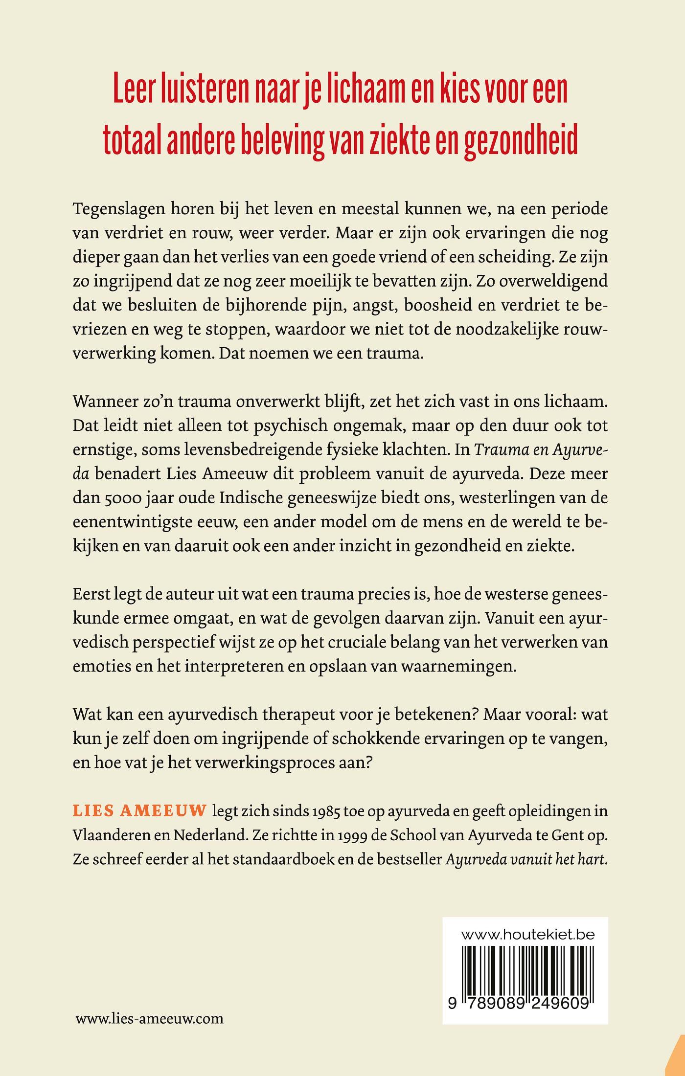 Achterkant van Trauma en ayurveda
