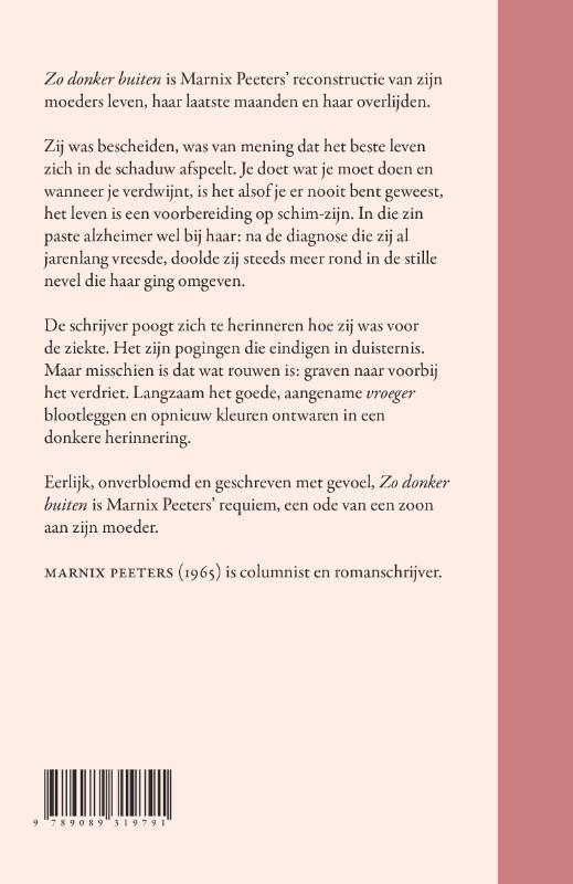 Achterkant van Zo donker buiten