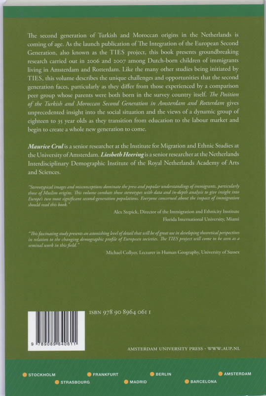 Achterkant van The Position of the Turkish and Moroccan Second Generation in Amsterdam and Rotterdam