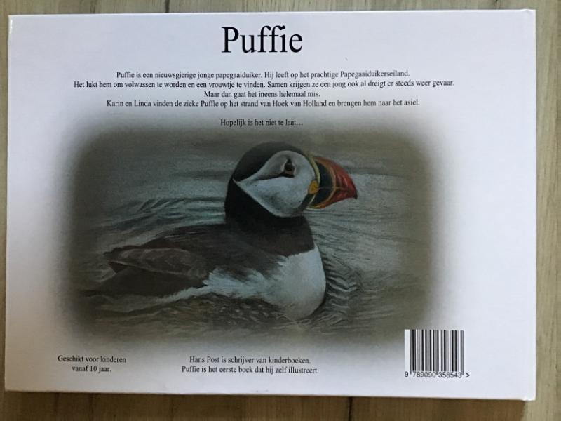 Achterkant van Puffie