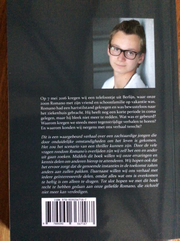 Achterkant van Romano