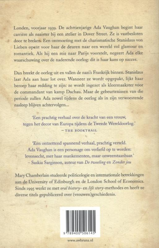 Achterkant van De kleermaakster van Dachau