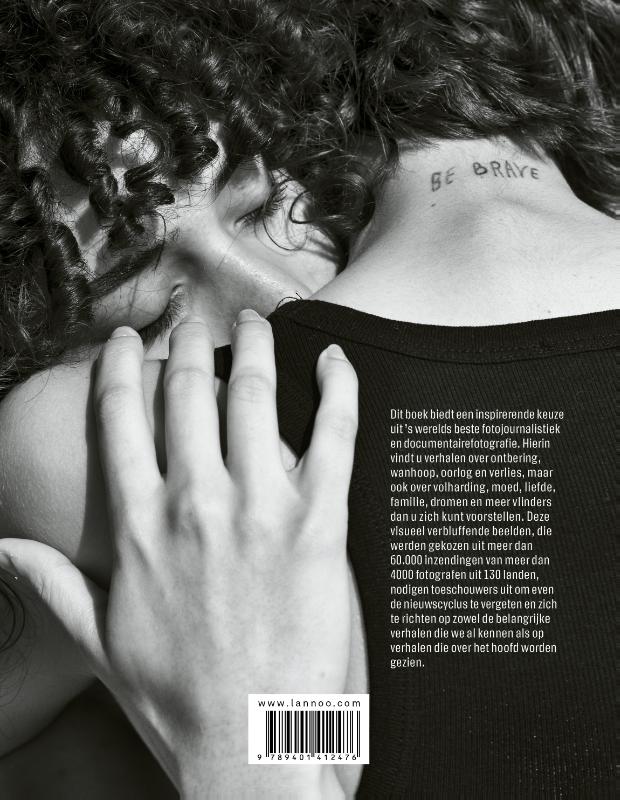 Achterkant van World Press Photo 2024