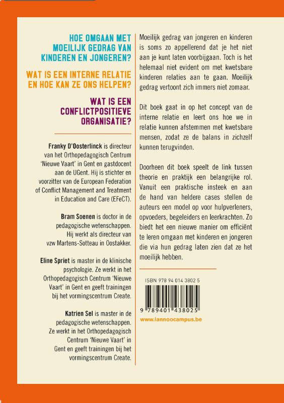 Achterkant van Relaties opbouwen met kinderen en jongeren in crisissituaties