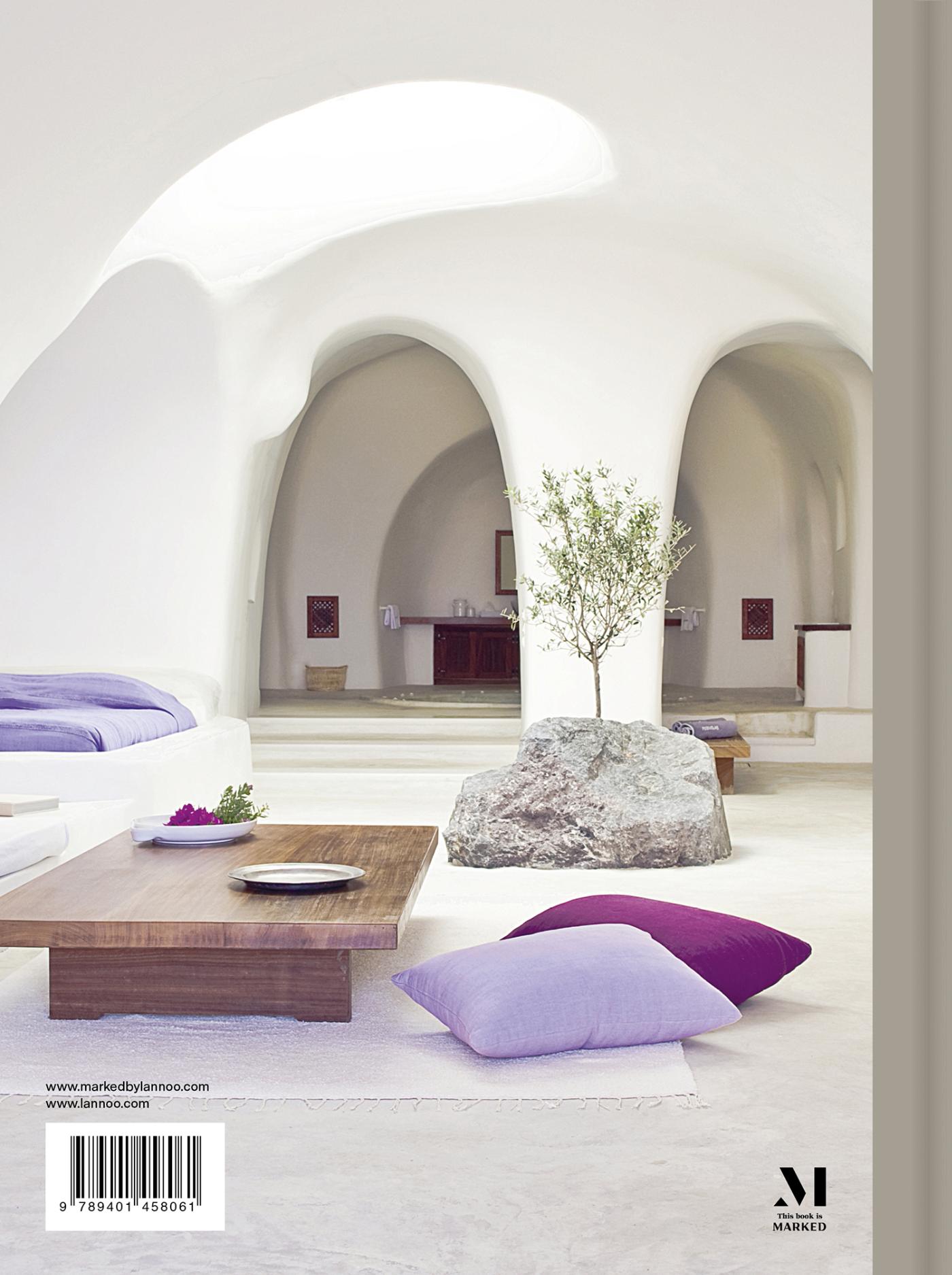 Achterkant van 150 Hotels You Need to Visit before You Die