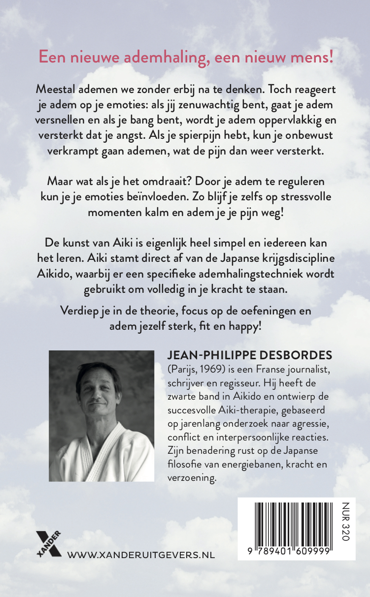 Achterkant van Aiki