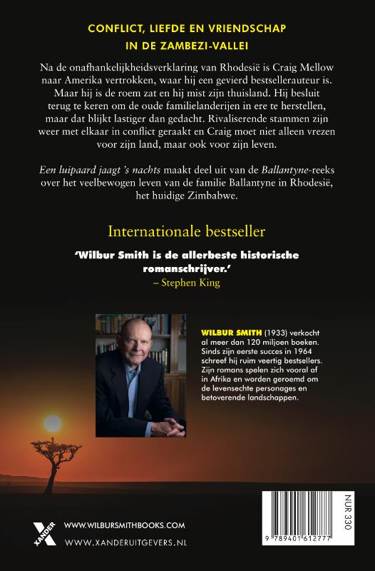 Achterkant van Een luipaard jaagt 's nachts