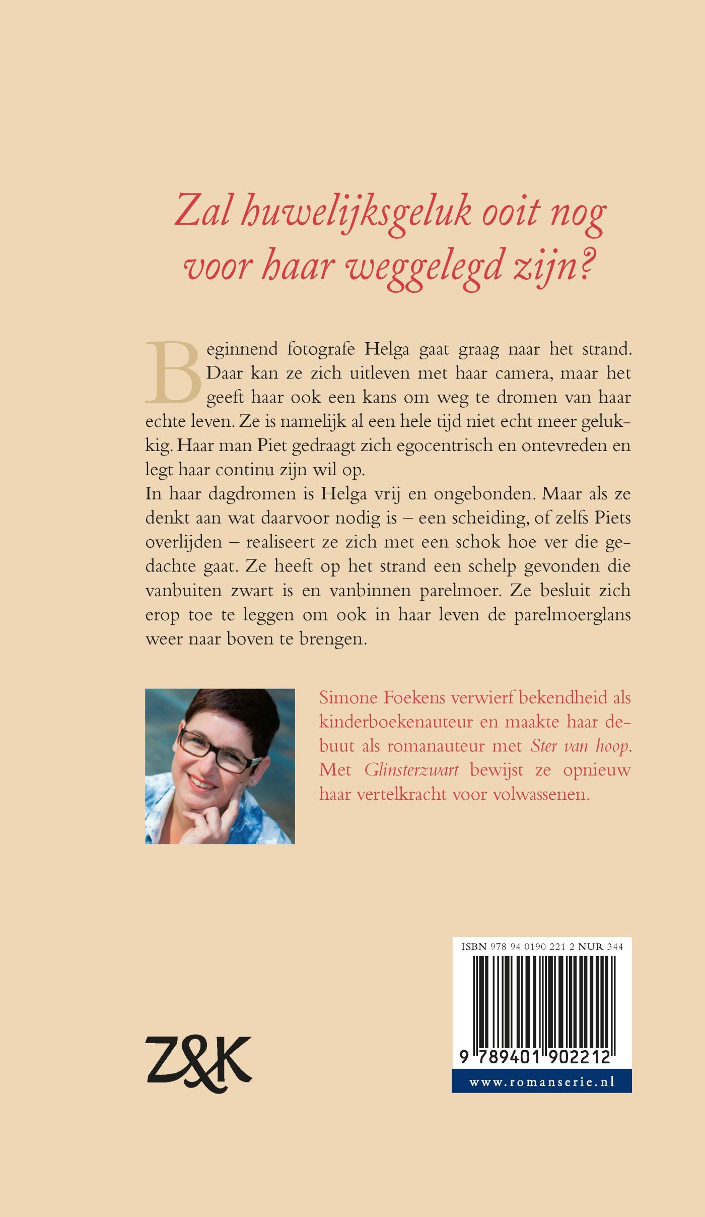 Achterkant van Glinsterzwart