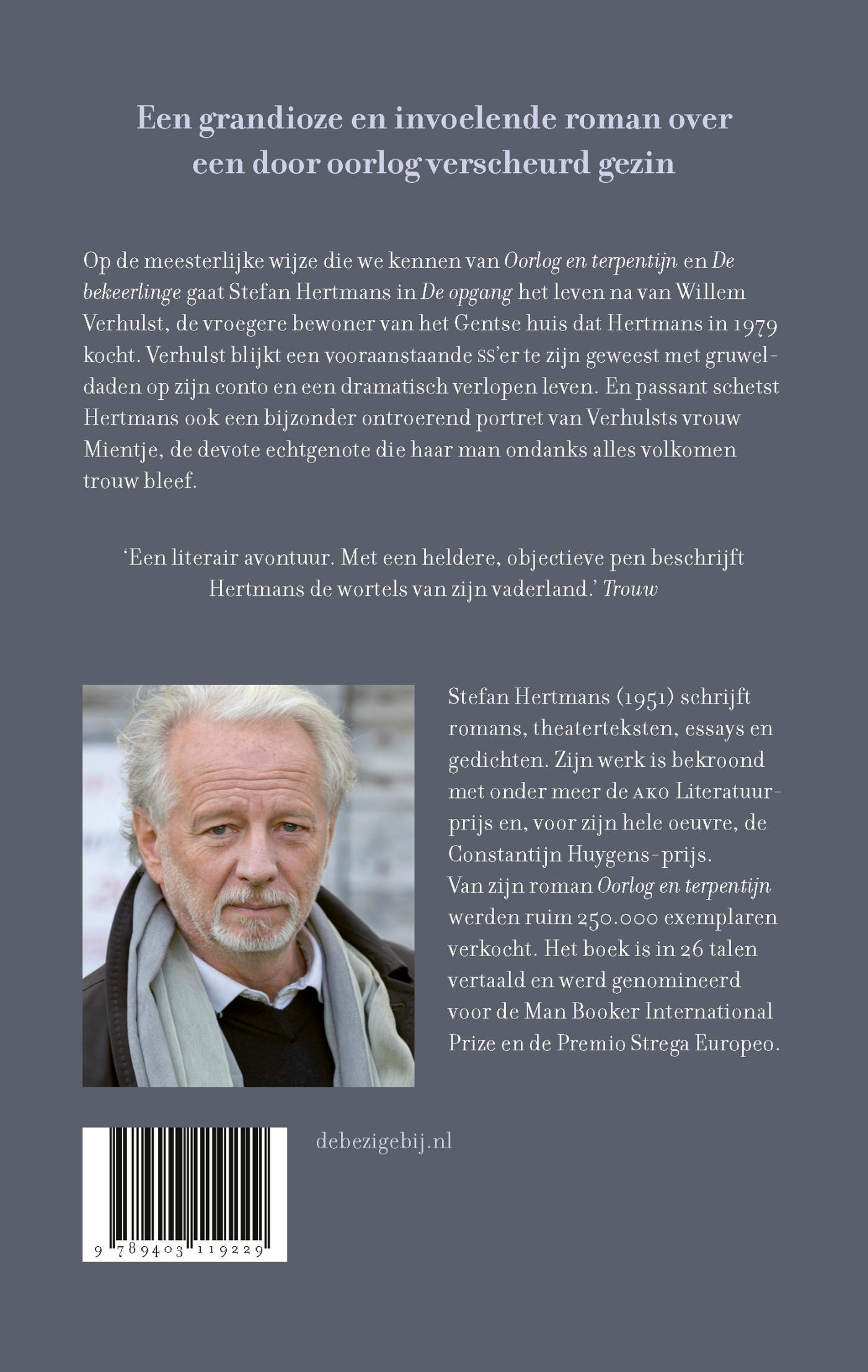 Achterkant van De opgang