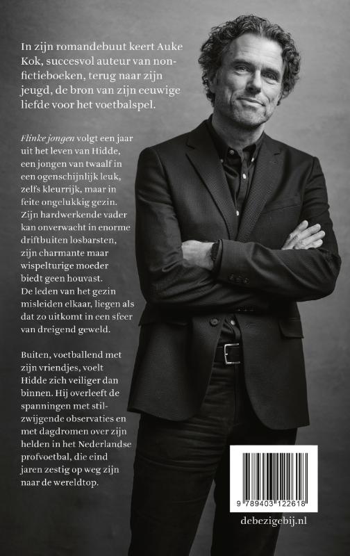 Achterkant van Flinke jongen