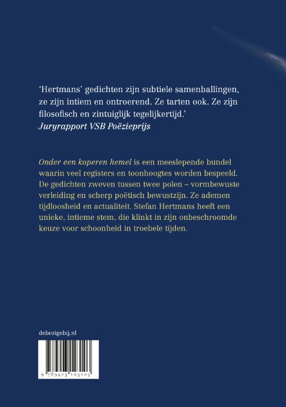 Achterkant van Onder een koperen hemel