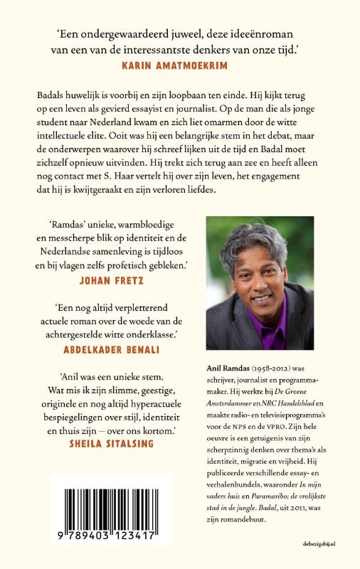 Achterkant van Badal