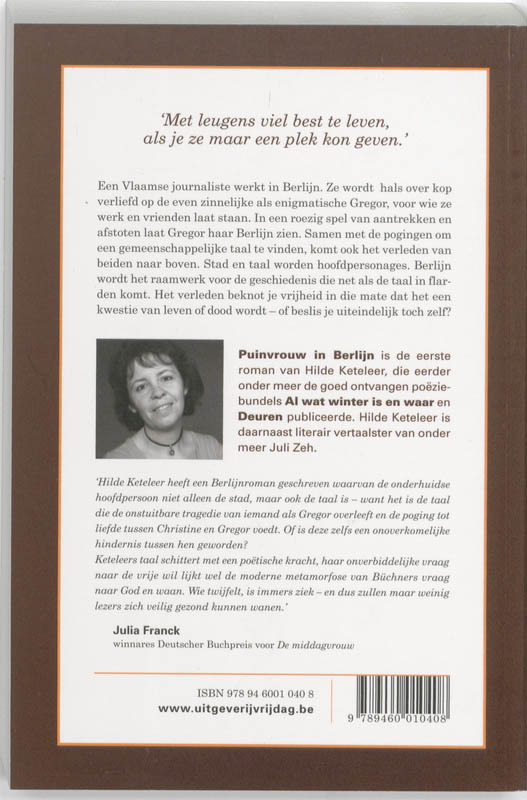 Achterkant van Puinvrouw in Berlijn