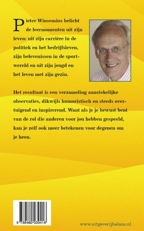 Achterkant van De meeste profeten beginnen in de woestijn