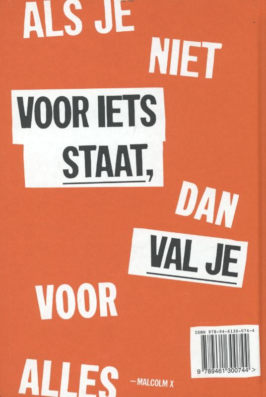 Achterkant van Newtopia