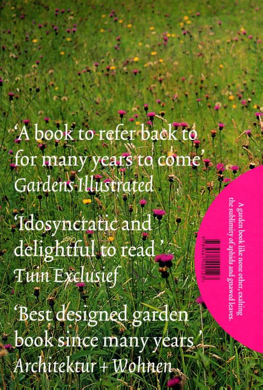 Achterkant van Essay on gardening