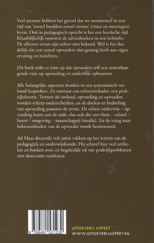 Achterkant van Opvoeden is democratisch leiding geven