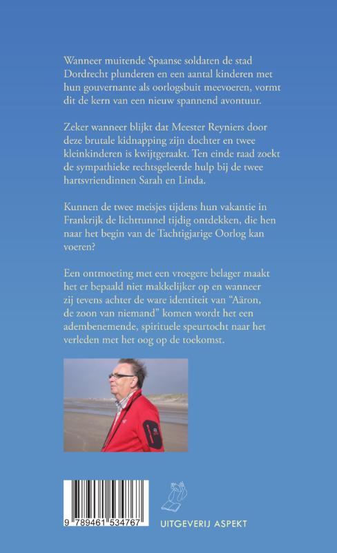 Achterkant van Aaron, tussen hemel en aarde