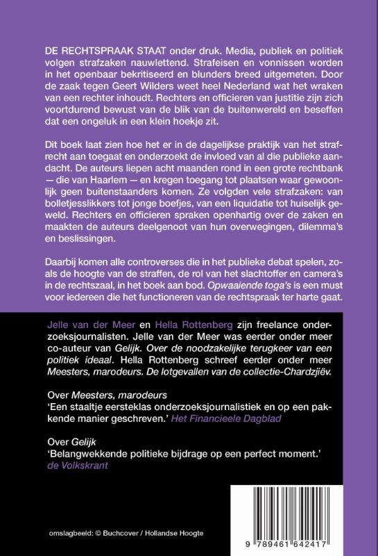 Achterkant van Opwaaiende togas