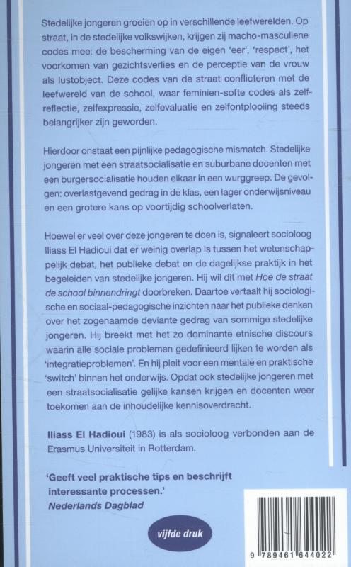Achterkant van Hoe de straat de school binnendringt