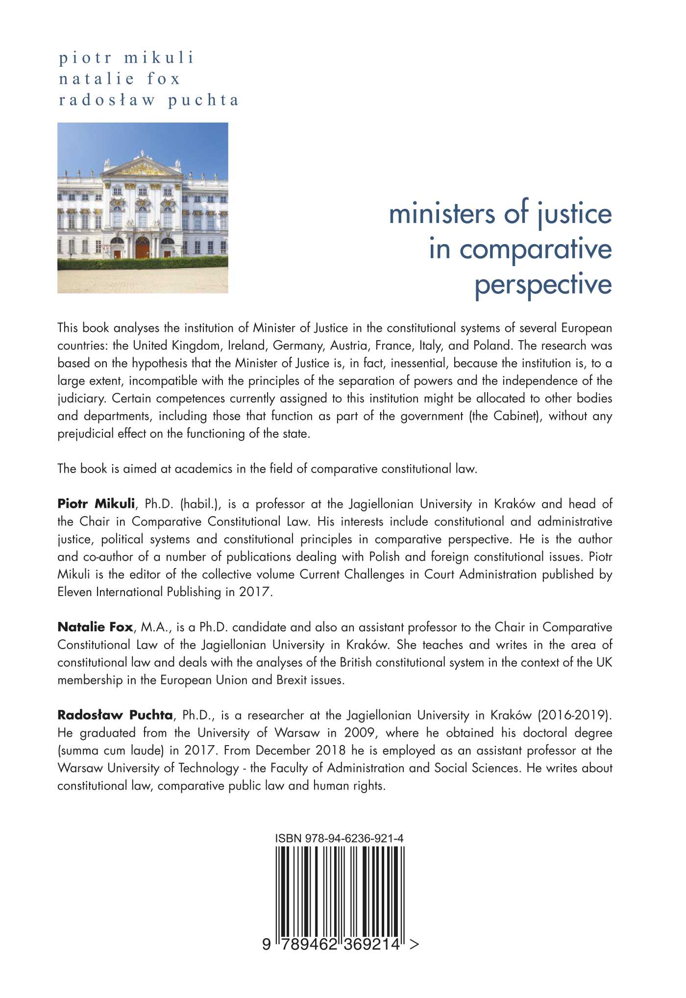 Achterkant van Ministers of Justice in Comparative Perspective