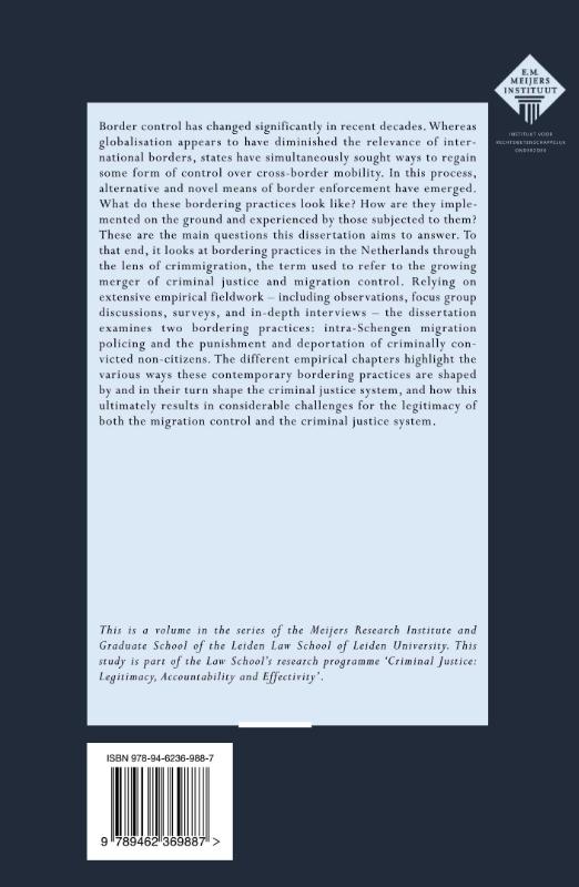 Achterkant van Detection, Detention, Deportation