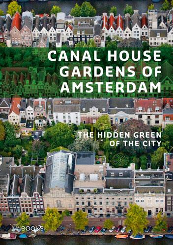 Achterkant van Canal house gardens of Amsterdam