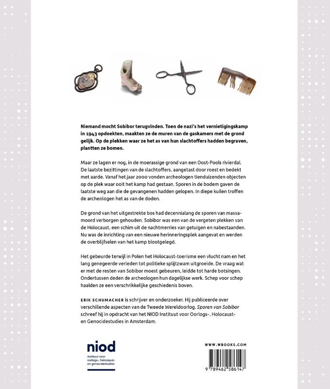 Achterkant van Sporen van Sobibor