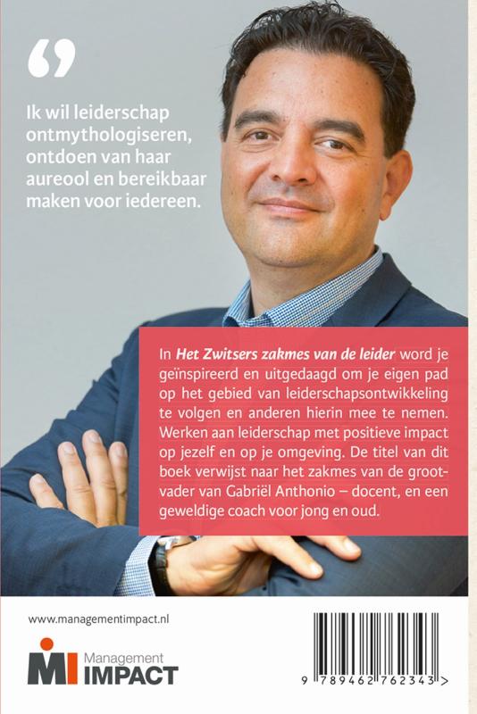 Achterkant van Het Zwitsers zakmes van de leider