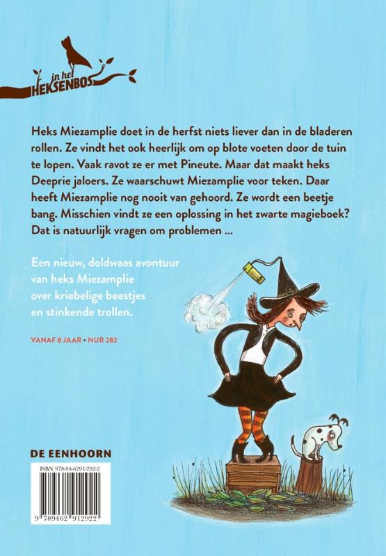 Achterkant van Heks Miezamplie is bang