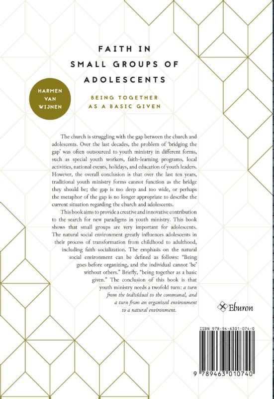 Achterkant van faith in small groups of adolescents
