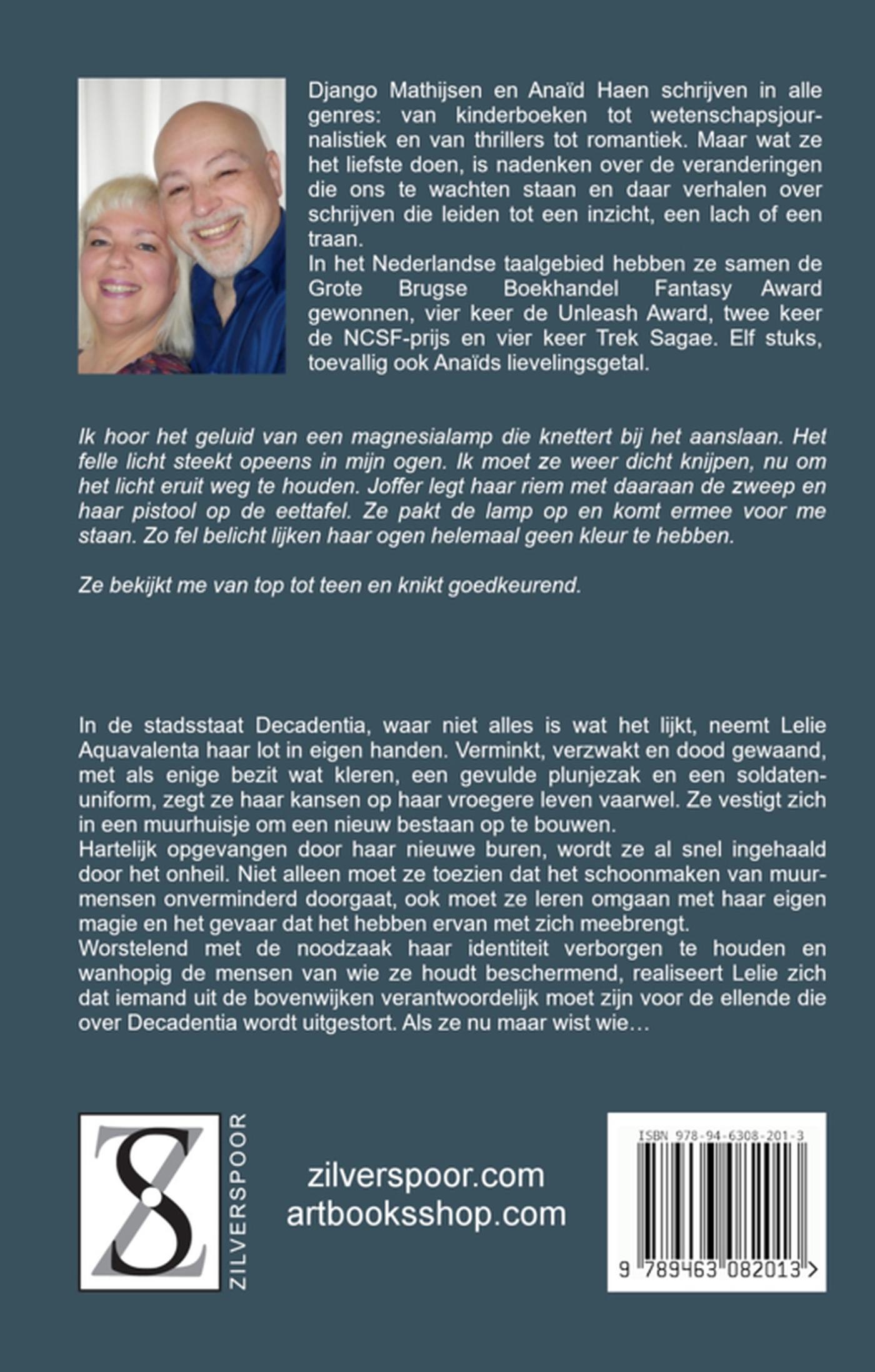 Achterkant van Maskerade