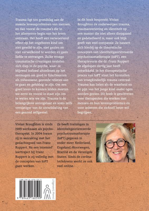 Achterkant van Trauma en identiteit