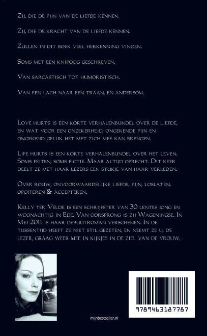 Achterkant van Love/Life Hurts