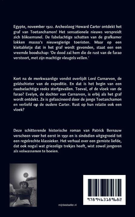Achterkant van Nu slaapt Toetanchamon