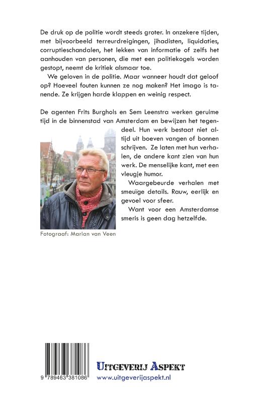 Achterkant van F*cking blauw GLB
