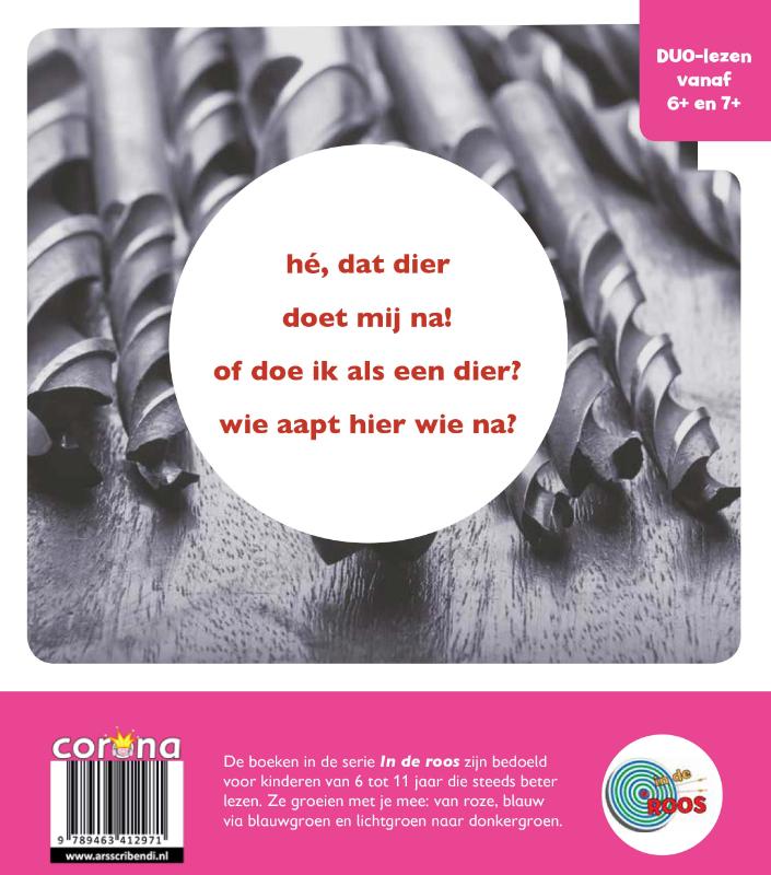 Achterkant van Wie aapt wie na?