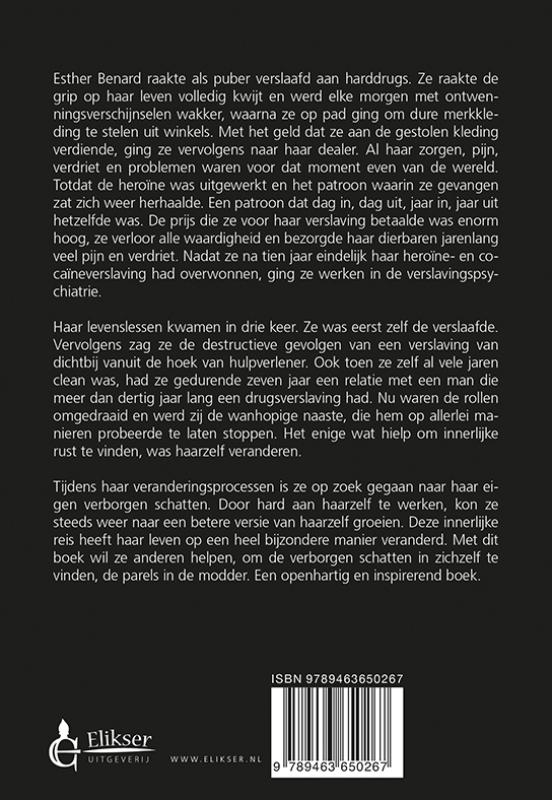 Achterkant van Parels in de modder