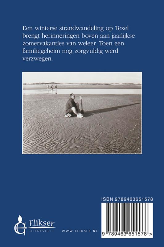 Achterkant van Schapenboet op het strand