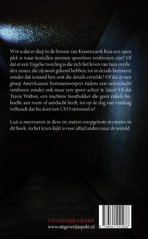 Achterkant van Onopgeloste Mysteries die de wereld in de greep houden