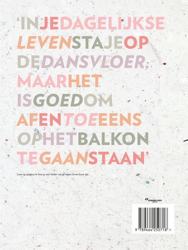 Achterkant van Sestra mama