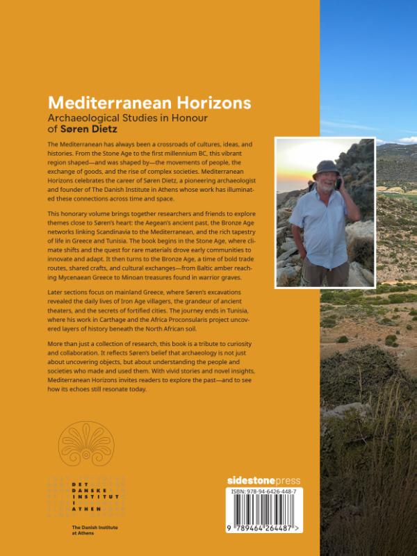 Achterkant van Mediterranean Horizons