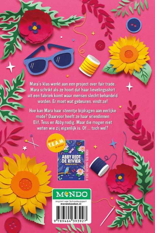 Achterkant van Mara's fair fashion