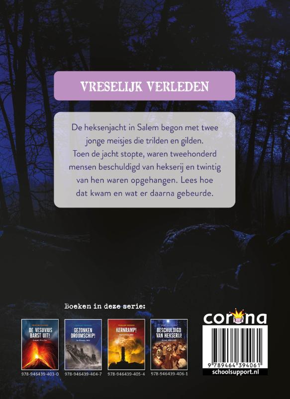 Achterkant van Beschuldigd van hekserij!
